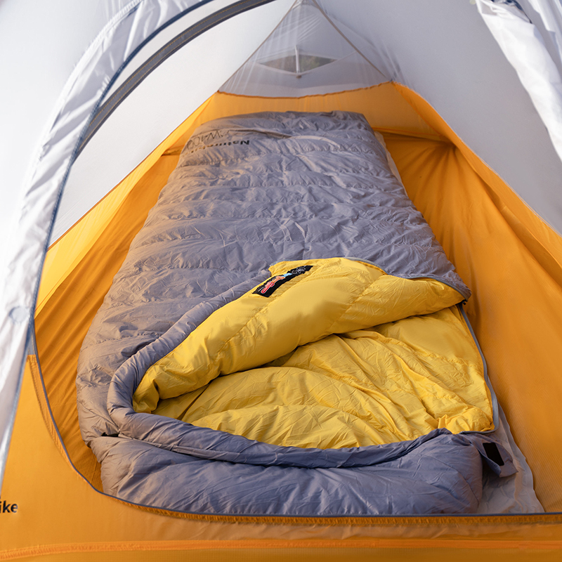 Naturehike péřový spací pytel CW400 vel. L 650FP  - černý